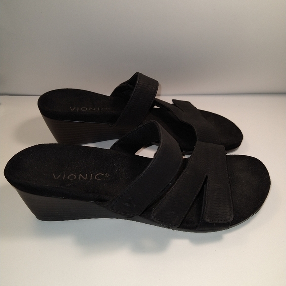 Vionic Deanna Black Comfort Wedge Sandals Women's sz 7. - Picture 1 of 10